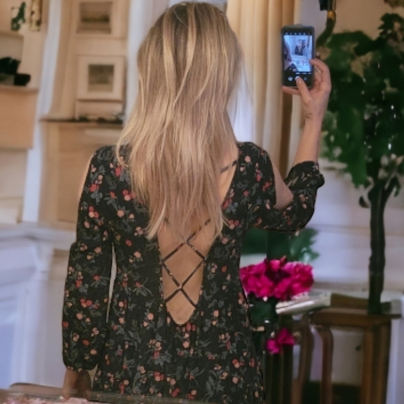 American Eagle Floral Dress Boho Open Shoulder Open Back Size Medium - Picture 11 of 16